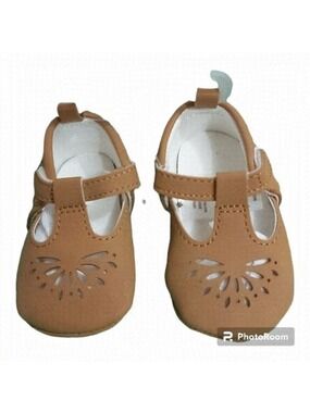 4/$20 Cat & Jack 0-3 Month Baby Light Brown Velcro Closure Dress Shoes